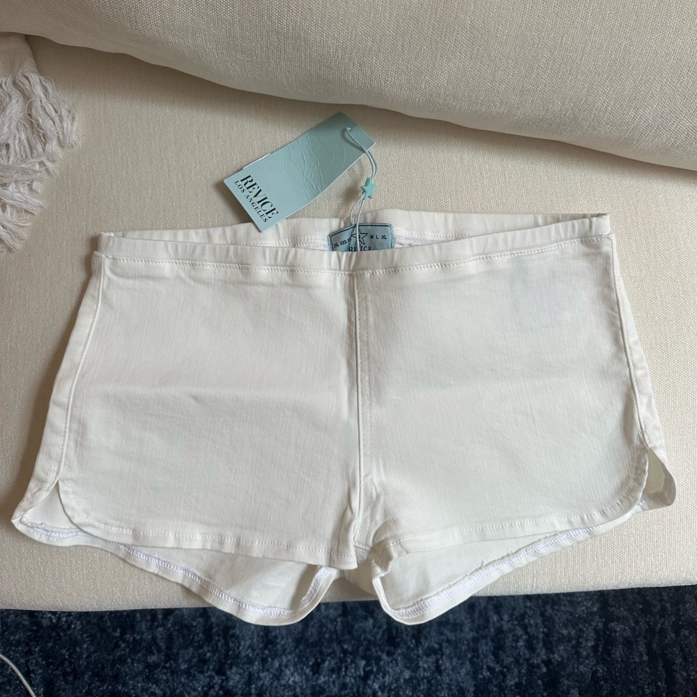 Revice The Weekend Short